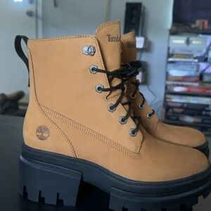 Timberland Women's Tan Boots
